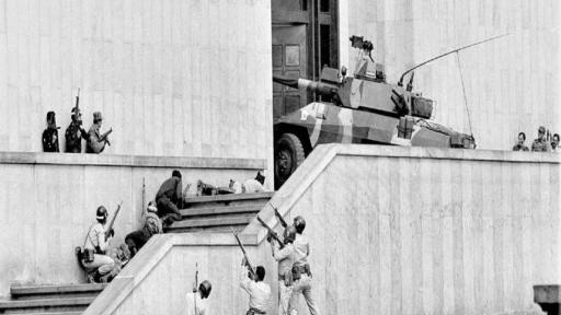 Fiscalía entregó restos de desaparecido del Holocausto del Palacio de Justicia