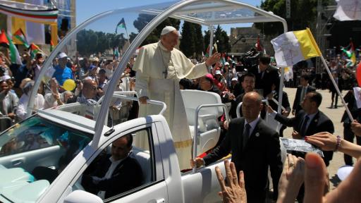 Último deseo del Papa: transformar papamóvil como clínica para niños de Gaza