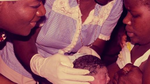 Parteras del Chocó: saber ancestral que salva vidas y preserva la cultura afrocolombiana