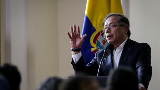 Gustavo Petro asegura que no ha faltado a la Constitución 