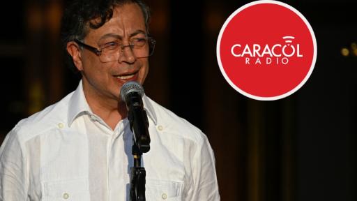 Petro denuncia desinformación de Caracol Radio. / Fotos: Presidencia y Caracol Radio.