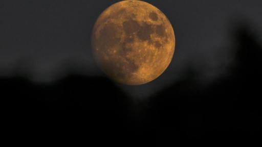 A qué hora se podrá ver la superluna de agosto de 2023 | Horas países