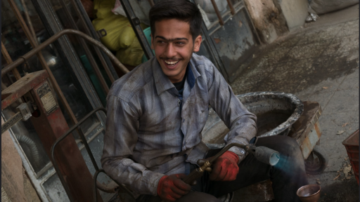 trabajador sonriendo