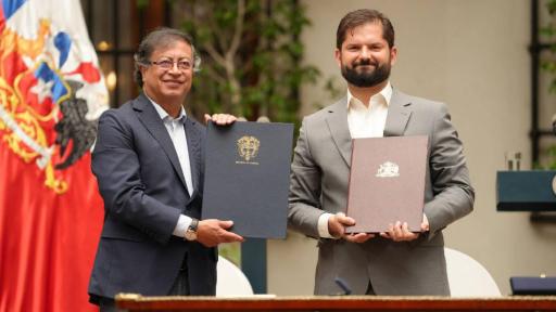 Reunión Petro y Boric: acciones de bolsonaristas en Brasil son un "inaceptable" golpe a la democracia