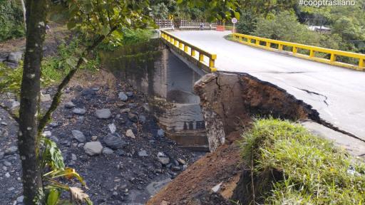 Cierre vial por riesgo de desplome de puente - vía Boyacá y Casanare