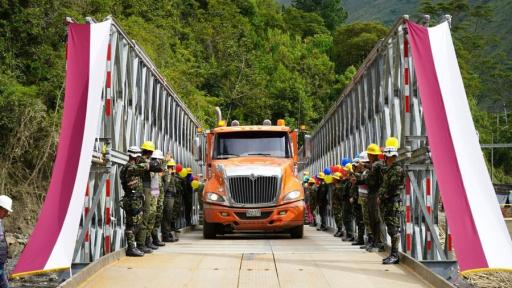 Ejército habilitó otro puente en Quetame, Cundinamarca