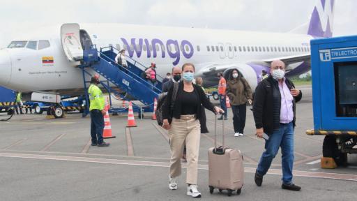 Robo en vuelo de Wingo de Aruba a Cali: capturan a presunto ladrón