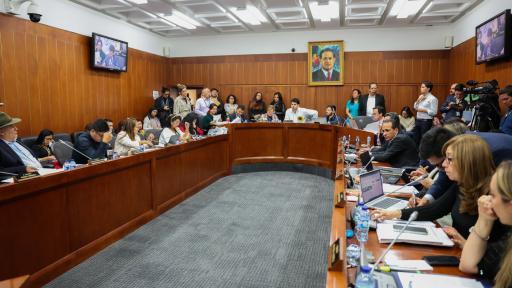 Reforma a la salud fue hundida Reacciones en el Senado