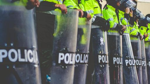 Investigan a la policía por irregularidades en detención de hinchas