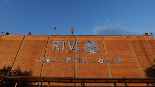 Papel de los medios públicos en Colombia: agresión a periodista de RTVC