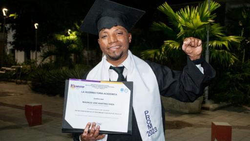 Joven sobreviviente de la 'Tragedia de Tasajeras' se gradúa gracias a becas del Magdalena