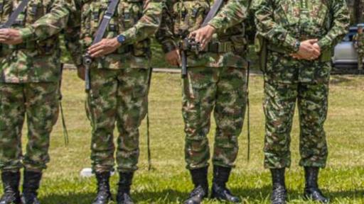 Hallan muertos a dos oficiales en Cantón Norte; investigan feminicidio