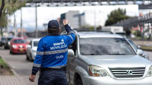 Pico y placa Bogotá HOY para vehículos particulares y taxis: 10 de abril 2025
