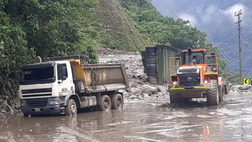 Cierre vía al Llano