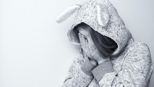 Cambiar la narrativa y abrazar a los jóvenes en Colombia para prevenir el suicidio 