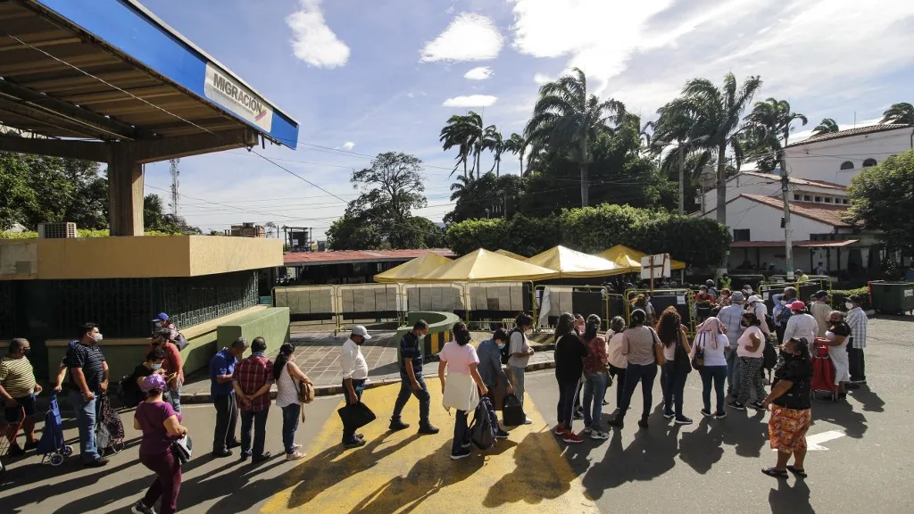 Frontera con Venezuela se abrirá el 26 de septiembre