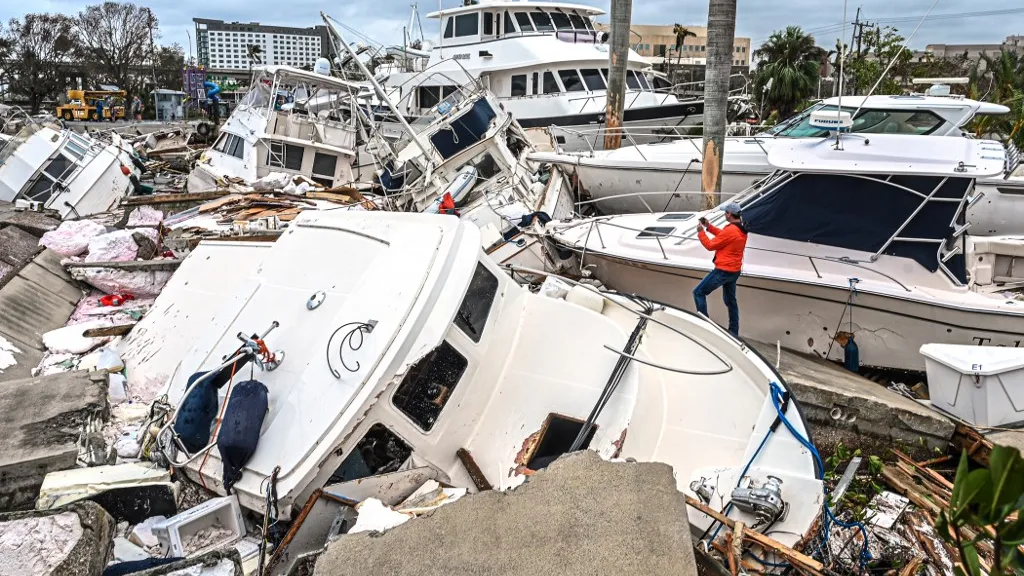 Huracán Ian causa afectaciones devastadoras en Florida