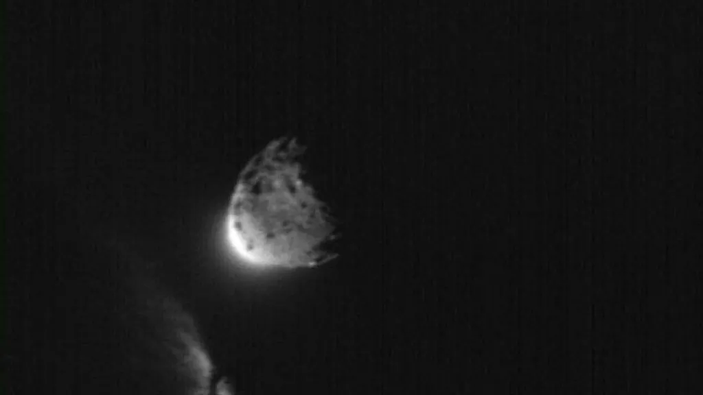 Nasa desvía trayectoria de asteroide