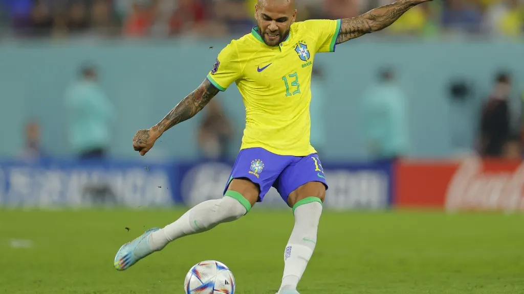 Dani Alves seguirá en detención preventina por riesgo de fuga