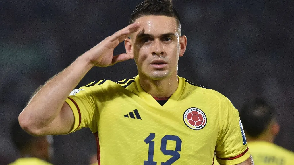 Santos Borré, nuevo jugador del Internacional de Porto Alegre
