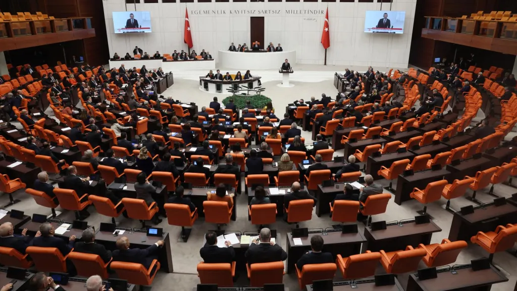 Parlamento turco exige suspender membresía de Israel en la ONU y anuncia sanciones