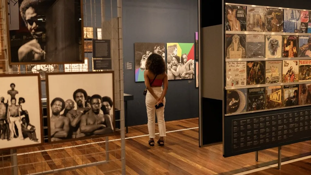 Funk: historia, favelas y Brasil 