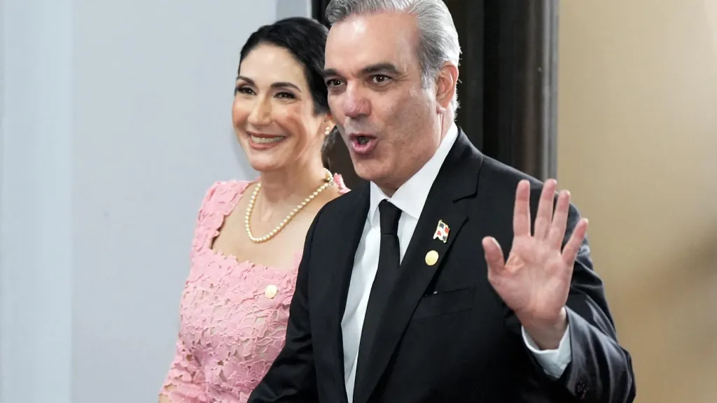República Dominicana presidente 2024, segundo mandato Luis Abinader