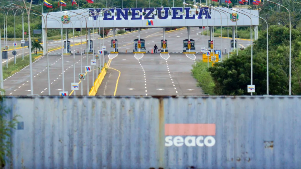 Cierre de la frontera por elecciones en Venezuela 