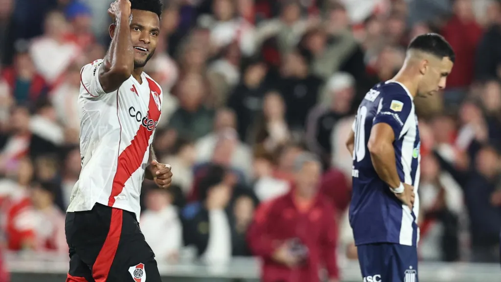 Miguel Borja salvó a River Plate con un gol ante Talleres