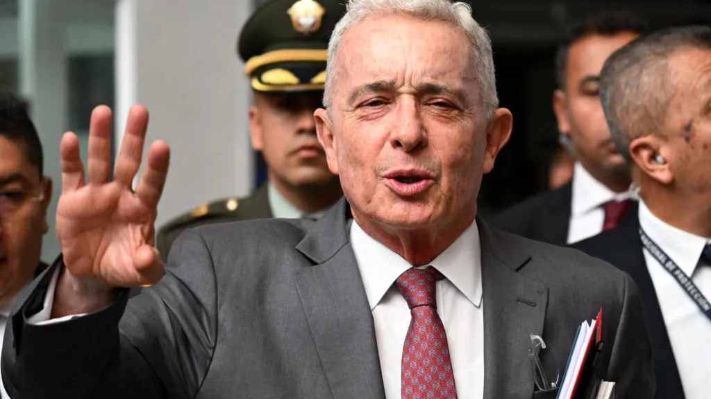 Tribunal de Bogotá falló a favor de Álvaro Uribe y ordenó su libertad