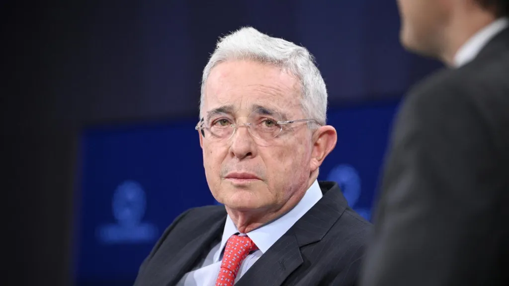 Juicio al expresidente Álvaro Uribe HOY 5 mayo 2025 EN VIVO