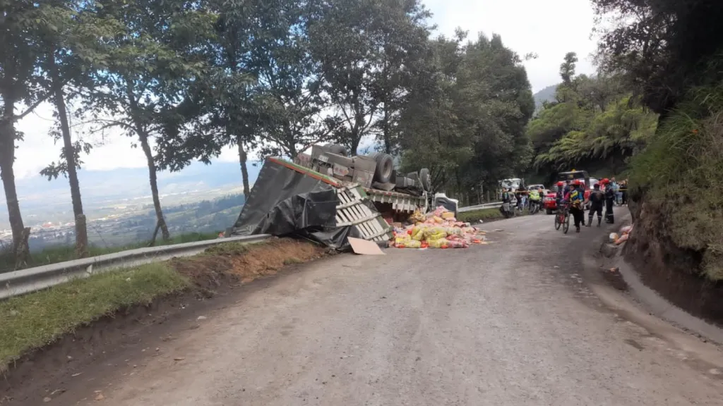 Accidente de tránsito en la vía San Francisco – Mocoa