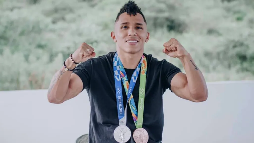 Luis Javier Mosquera clasificó a Juegos Olímpicos de París 2024