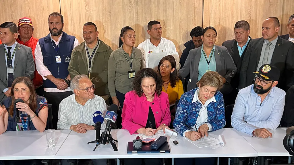 Oficialmente se levanta el paro camionero: se llegó a un acuerdo