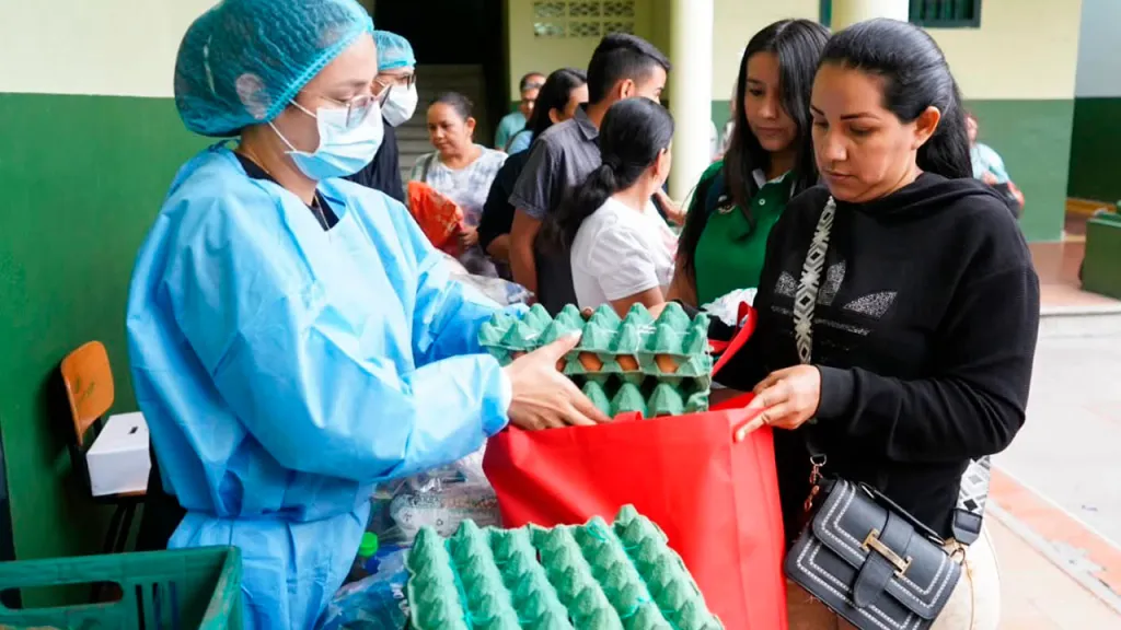 Gobierno garantiza alimentación escolar en receso académico