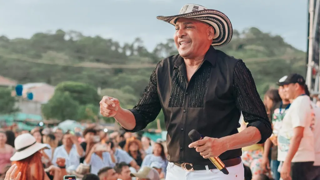Farid Ortiz, cantante colombiano: biografía y canciones 