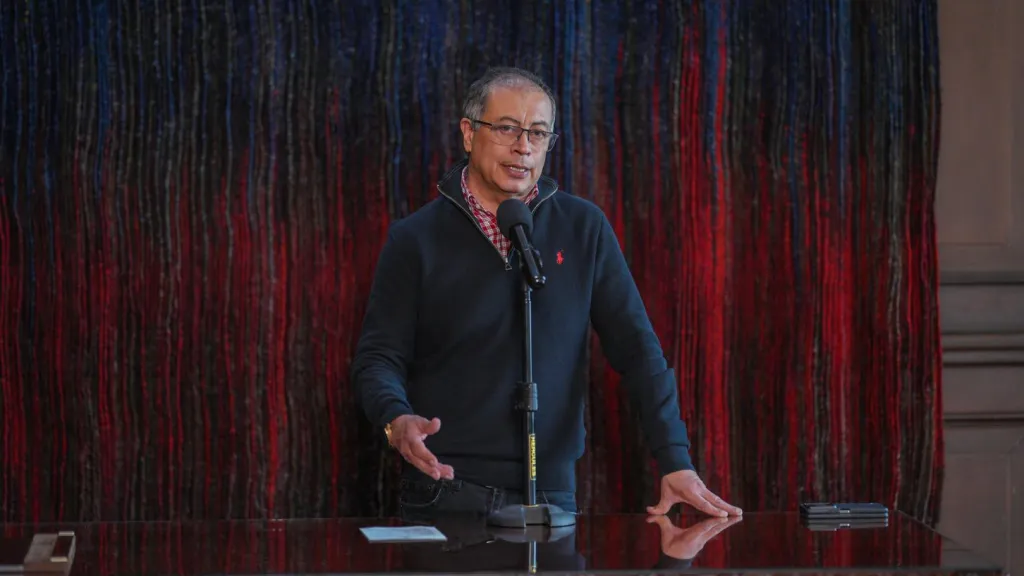 Presidente Gustavo Petro le respondió a Álvaro Uribe 