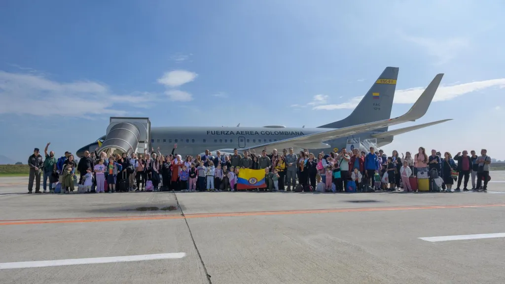 Líbano: 117 colombianos llegaron a Bogotá
