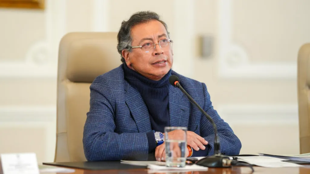 Gustavo Petro advirtió al clan del golfo y dijo que debe negociar