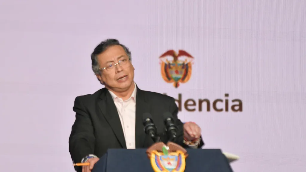 Reforma agraria en Colombia: Petro denuncia trabas del Congreso y la justicia para cumplir el Acuerdo de Paz