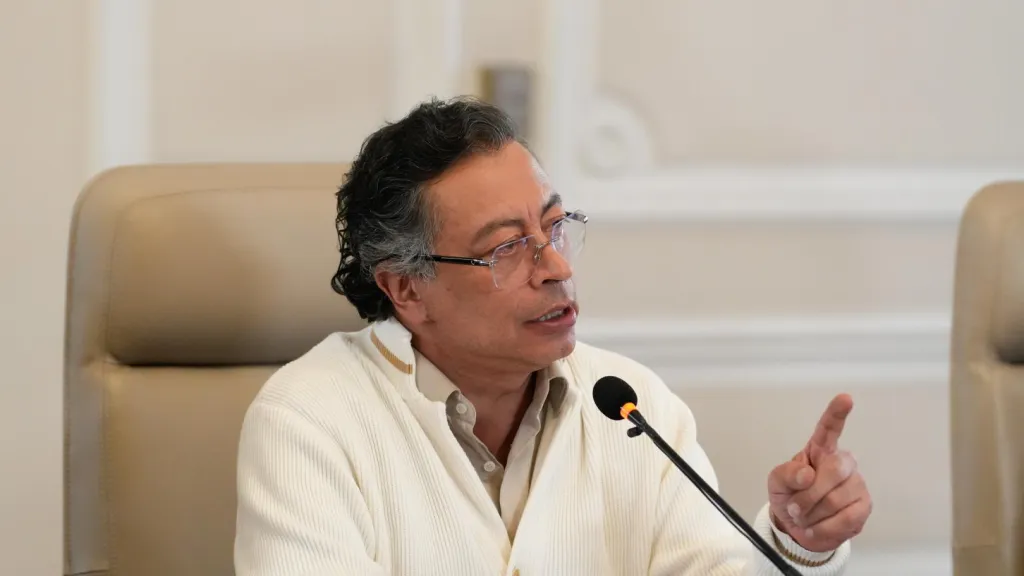 Gustavo Petro denuncia ataques mediáticos: “Me han matado como 17 veces durante mi gobierno”