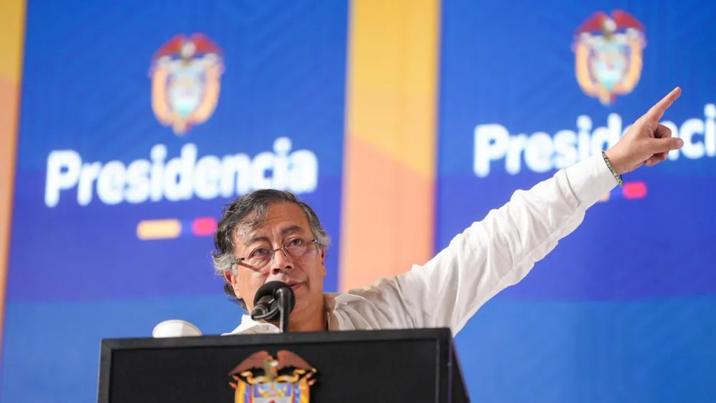 Intervención a EPS: Petro niega asfixia financiera y acusa corrupción en el sistema de salud