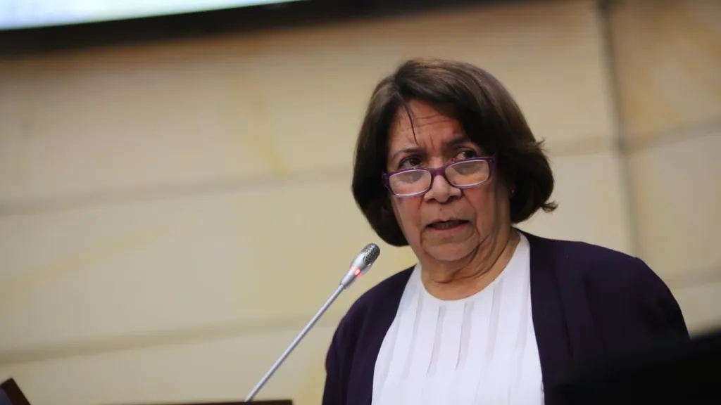 Hundimiento ponencia alternativa reforma laboral: Aída Avella 