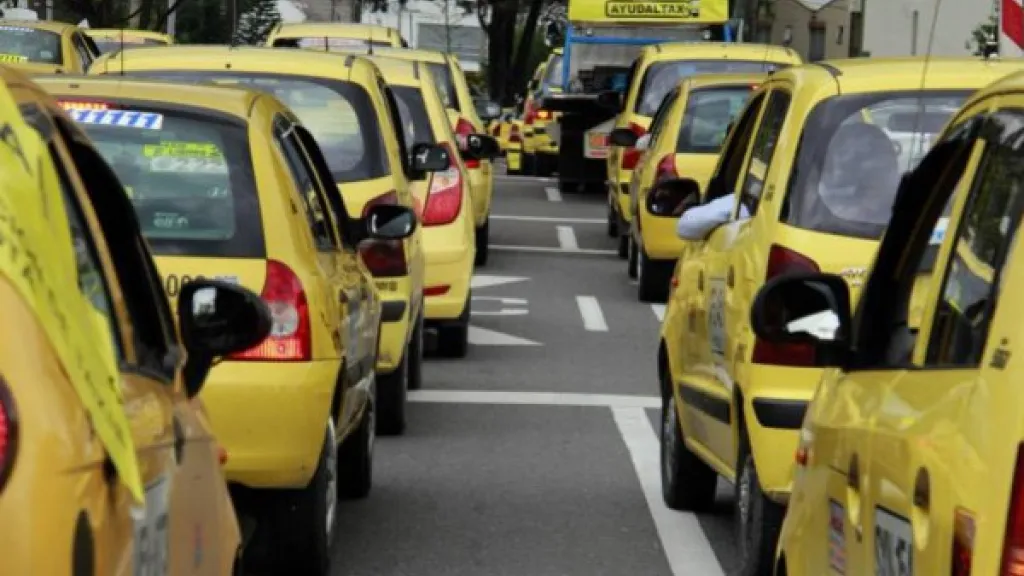 Taxistas podrían convocar a nuevo paro nacional | Encuentro con Gobierno