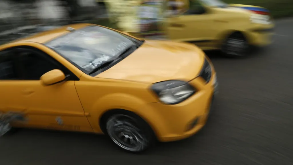 Transportar a una monja que estaban velando en una funeraria, la historia un taxista