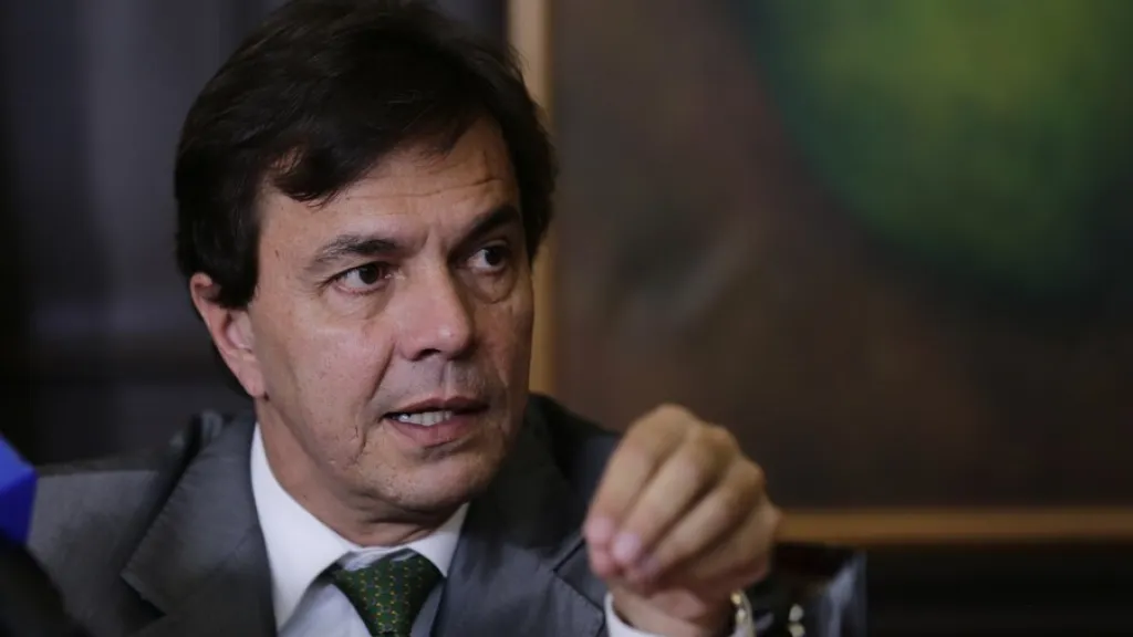 Federación Cafeteros: renunció Roberto Vélez a la gerencia