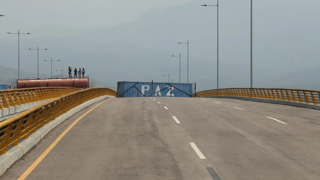 Puente de Tienditas entre Colombia y Venezuela se abriría el 15 de diciembre