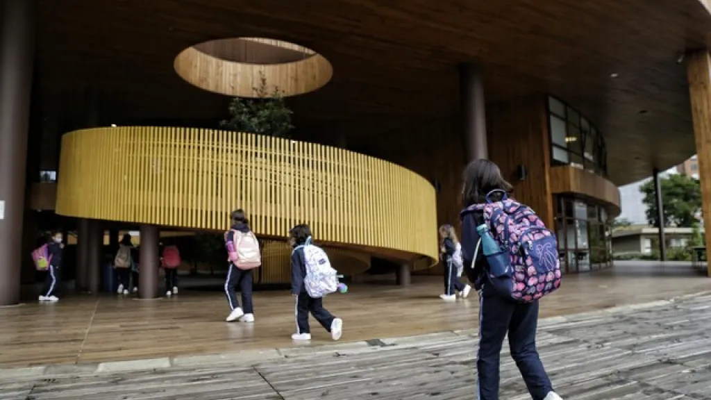 se elimina el uso de tapabocas en colegios