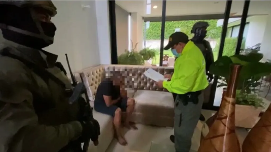 Omar Ambuila, exfuncionario de la DIAN, fue extraditado a EE.UU
