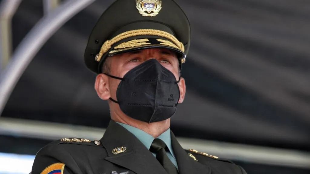 General Mariano Botero sale de Dirección del Inpec